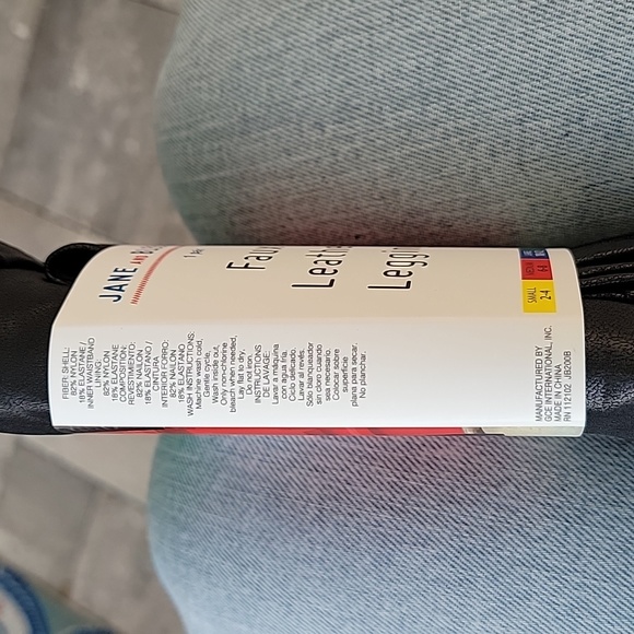 Faux Leather Legging Sz XL 14-16 Black NWT - Picture 4 of 4